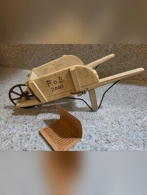 Boyds Bears Allison Rose's Wheelbarrow F.O.B. 2003